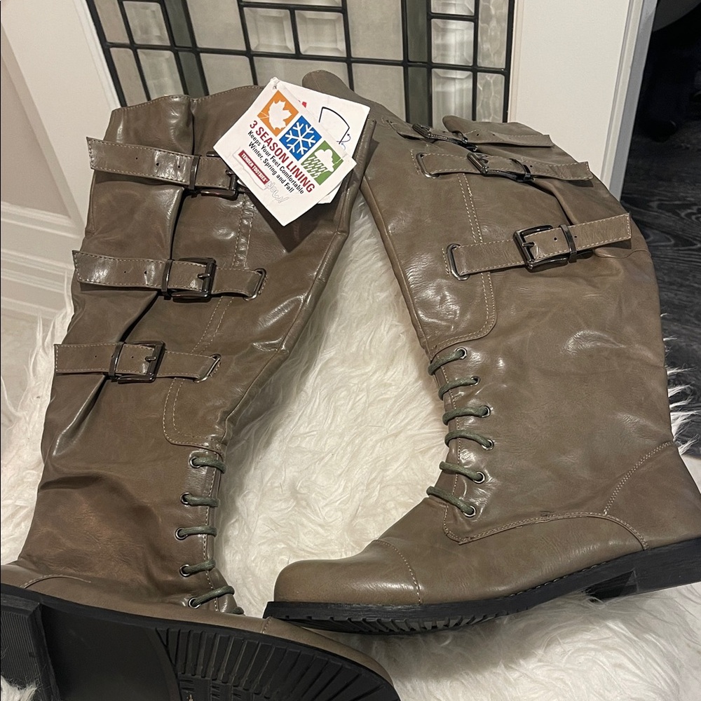 Sage green Knee-High Lace-Up Boots